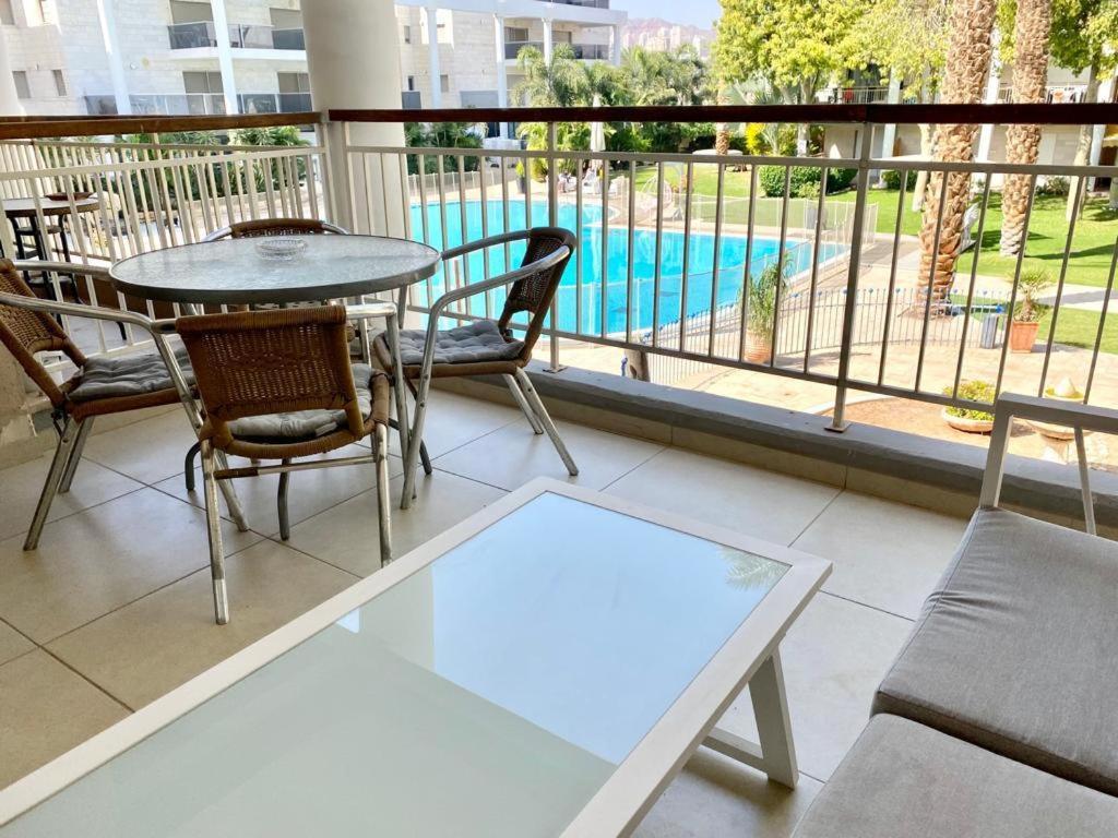 Royal Park Eilat Apartments Exterior photo