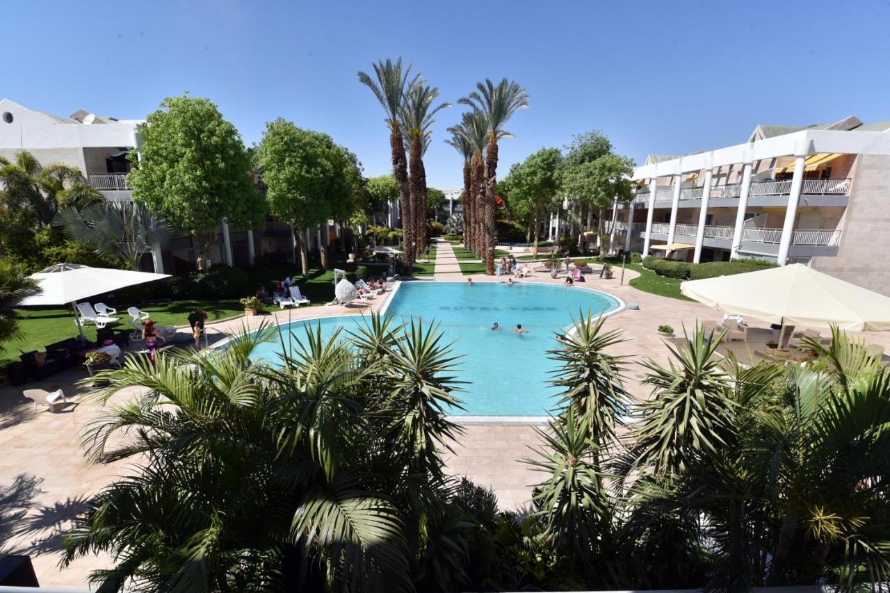 Royal Park Eilat Apartments Exterior photo